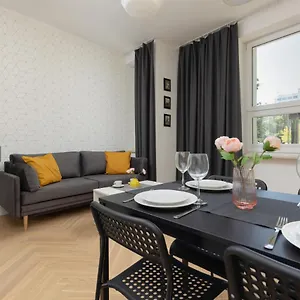 https://apartment-warsaw-mokotow-sw-boboli-by-renters.warsawhotelspoland.com